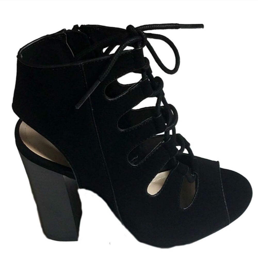 Chunky heel lace up gladiator sandal